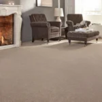 væg-til-væg tæppe