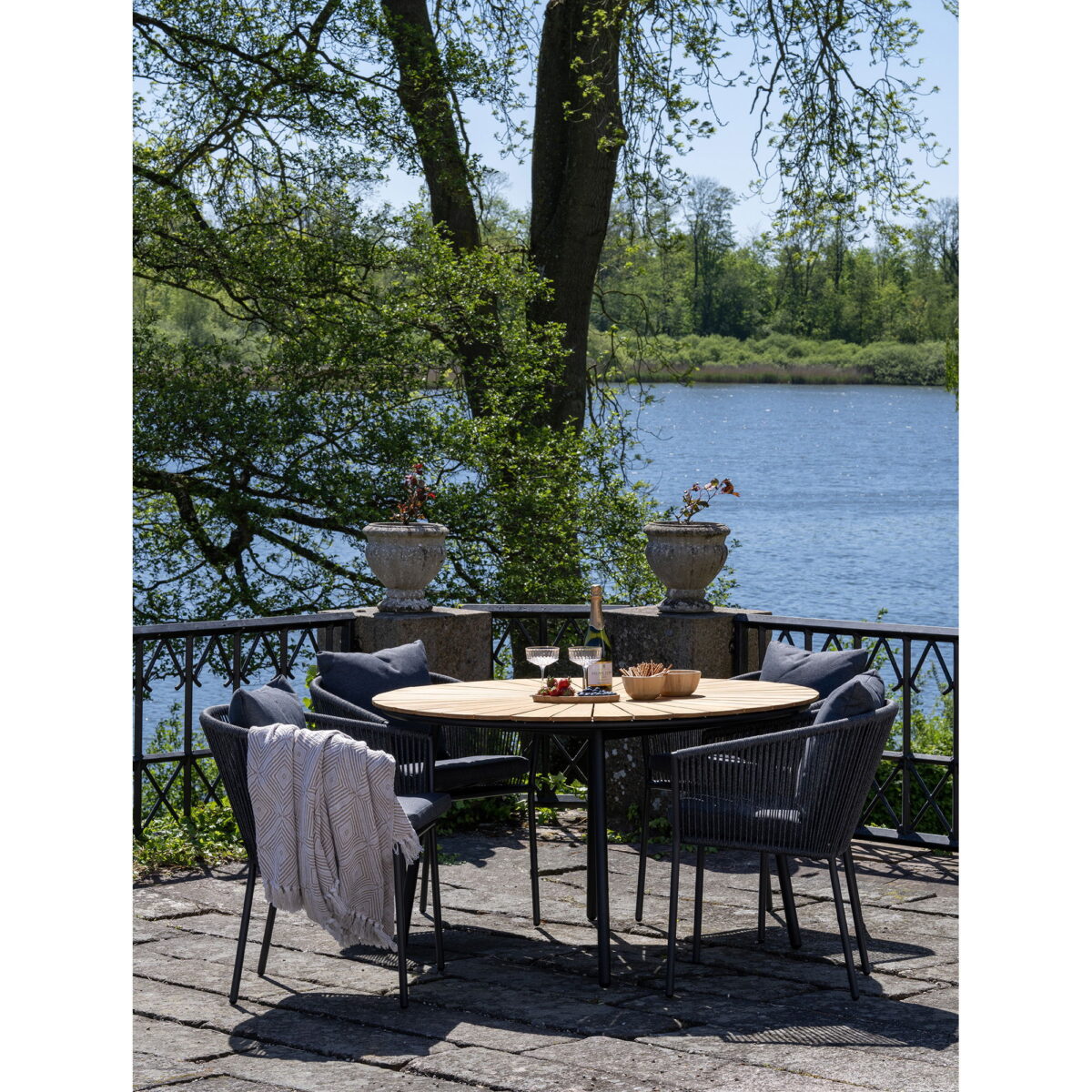 House Nordic Cleveland Spisebord