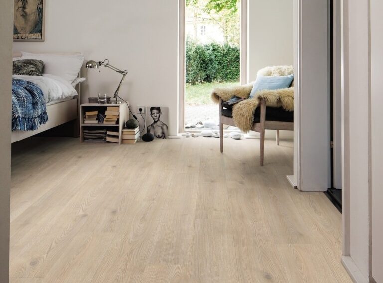 HARO Laminatgulv Plank Eg Contura stengrå