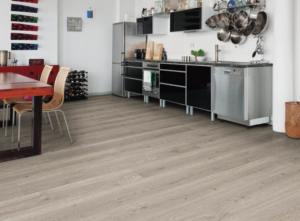 HARO Laminatgulv Plank Eg Flavia grå