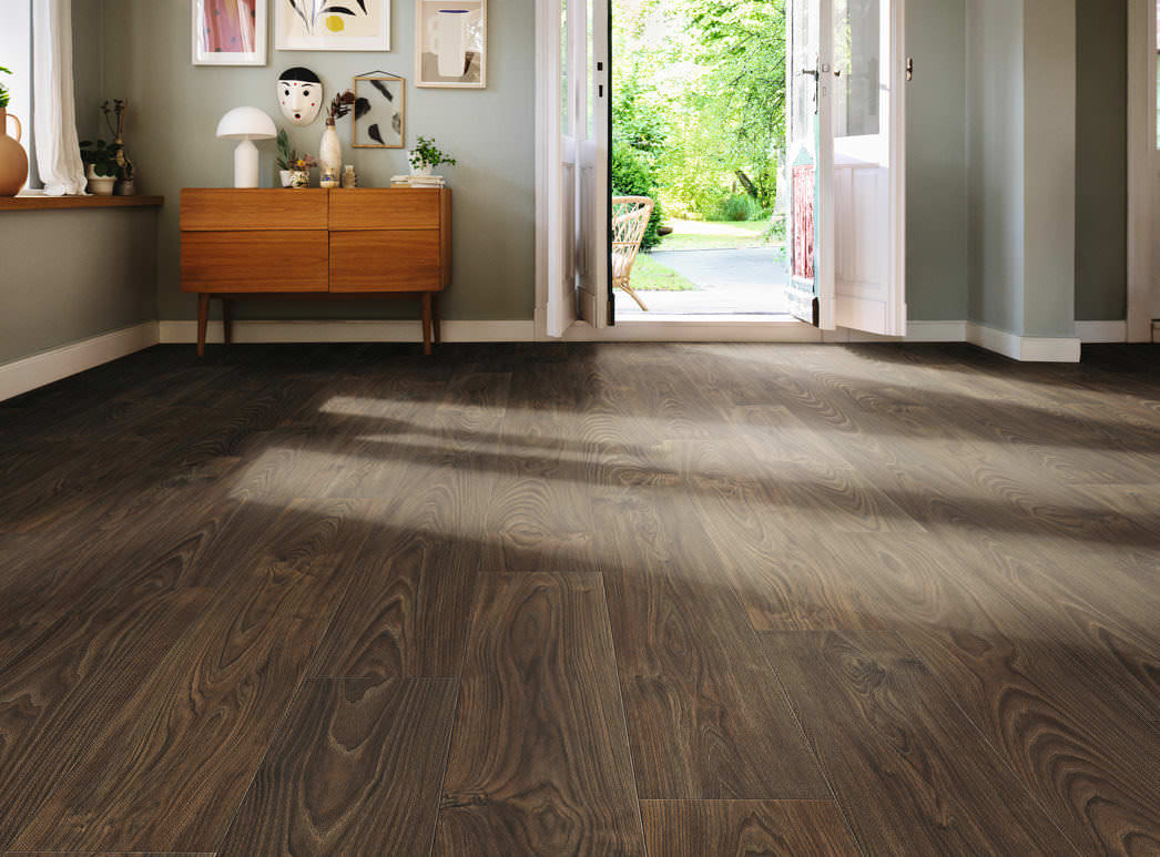 544787_haro_laminatgulv_plank_4v_akacie_vario_authentic_soft_int HARO Laminatgulv Plank Akacie Vario